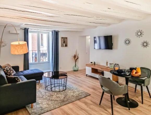 Majord'Home Spa 4*-L'Elegance-Balneo Vieille Ville Annecy Exteriör bild